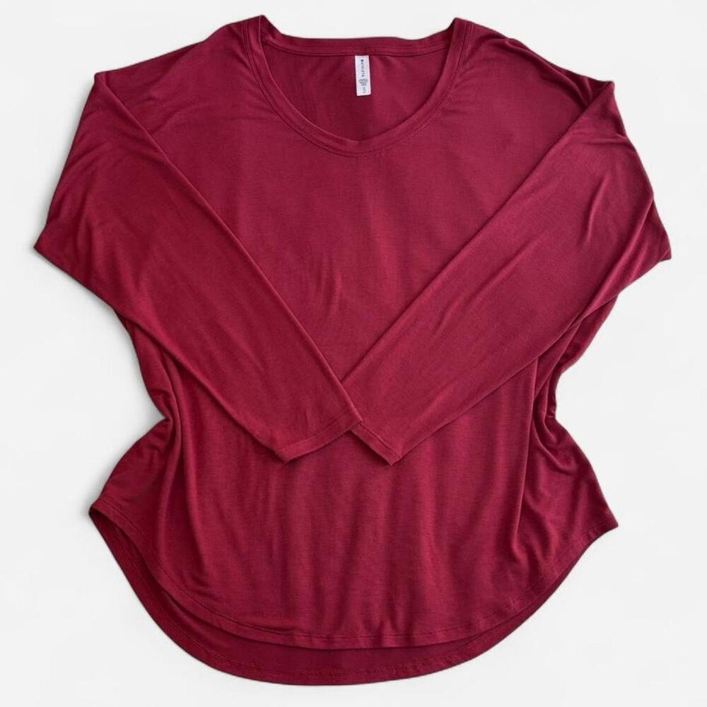 ATHLETA Women's XL Long Sleeve Athletic T-Shirt Red